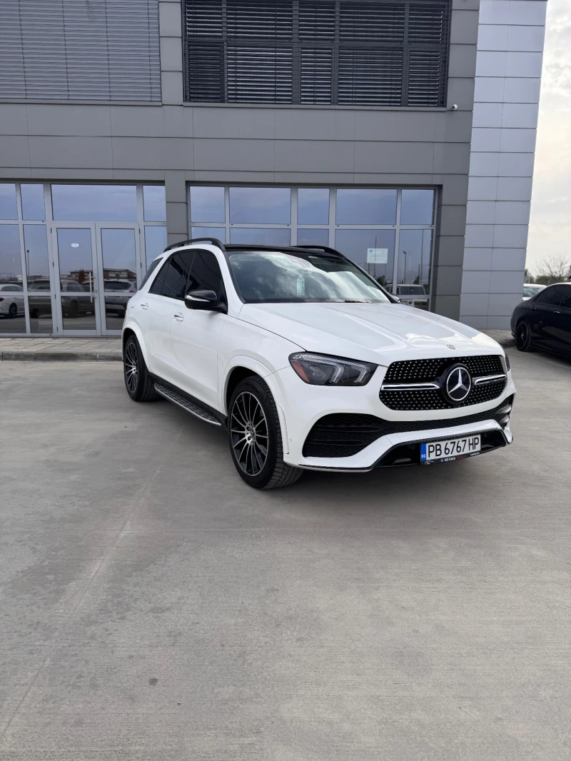 Mercedes-Benz GLE 580 * PANO* FULL* , снимка 2 - Автомобили и джипове - 50384871