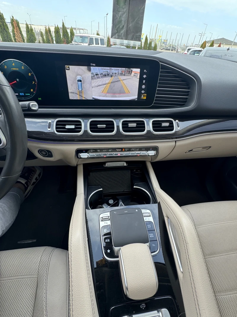 Mercedes-Benz GLE 580 * PANO* FULL* , снимка 16 - Автомобили и джипове - 50384871