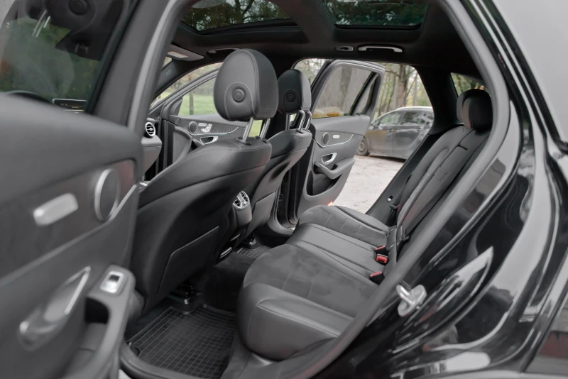 Mercedes-Benz GLC 250 AMG Line, снимка 13 - Автомобили и джипове - 52328100