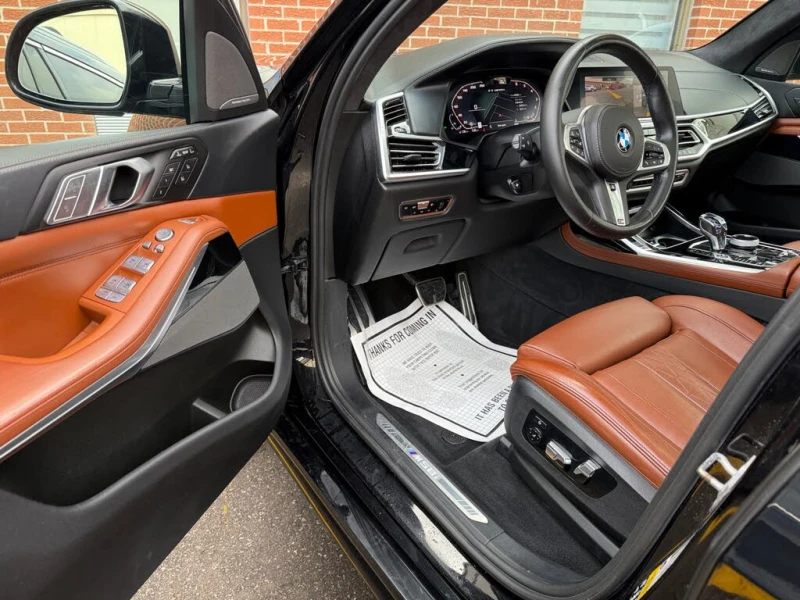 BMW X7 M50i/360/PANO/HEAD-UP/МАСАЖ, снимка 6 - Автомобили и джипове - 52801257