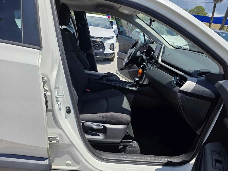 Toyota C-HR, снимка 5 - Автомобили и джипове - 54656038