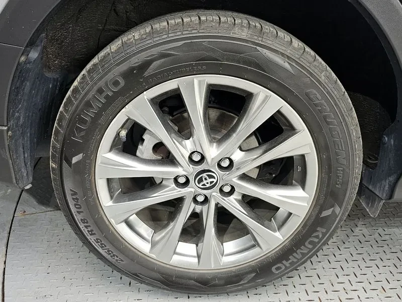 Toyota Rav4 2.5 4WD HYBRID, снимка 5 - Автомобили и джипове - 55347507