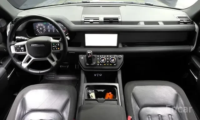 Land Rover Defender D240* S* ДИСТРОНИК* 360КАМЕРА* ПОДГРЕВ* , снимка 7 - Автомобили и джипове - 56292539