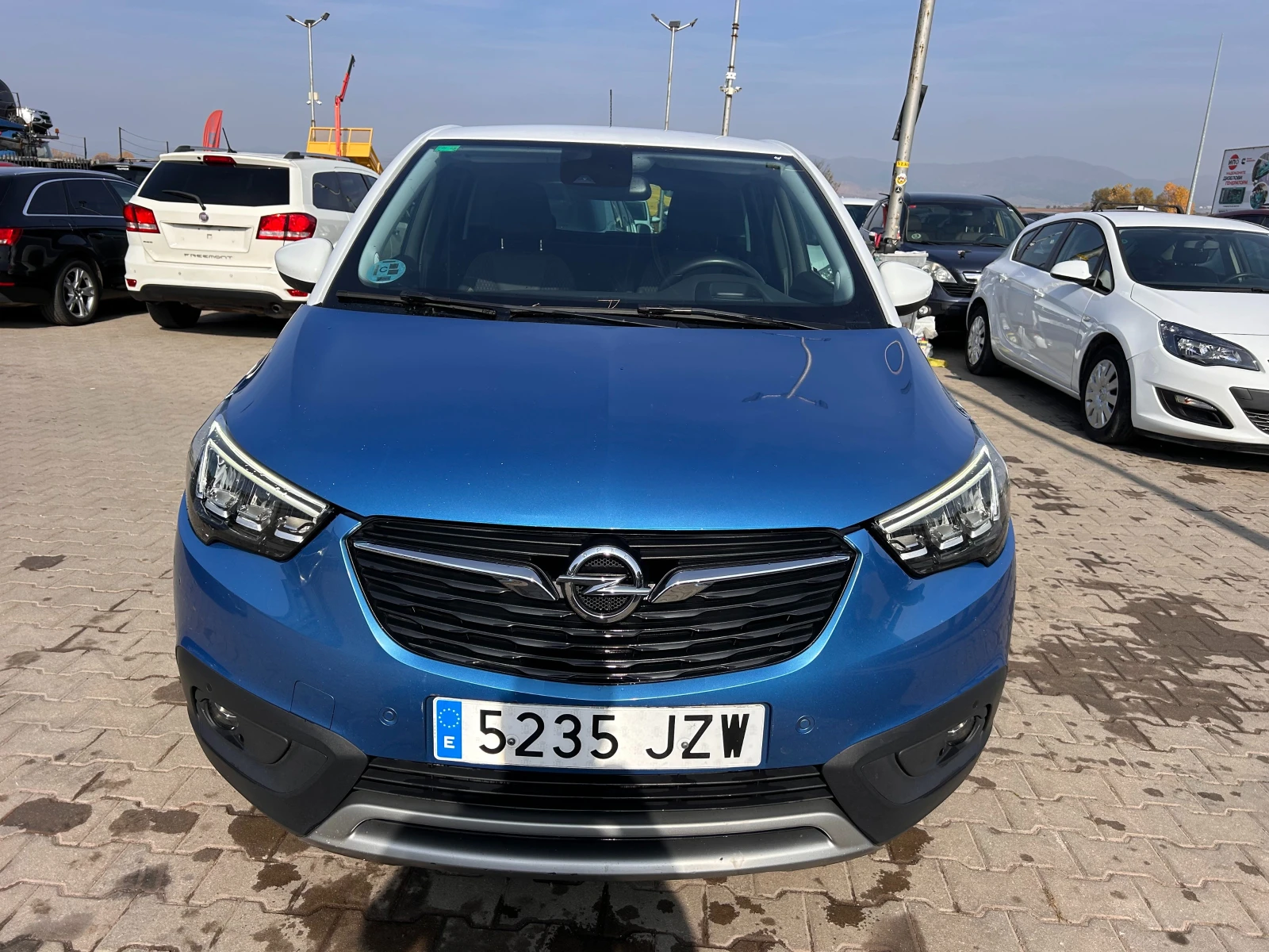 Opel Crossland X 1.6CDTI KOJA/NAVI EURO 6 - изображение 3