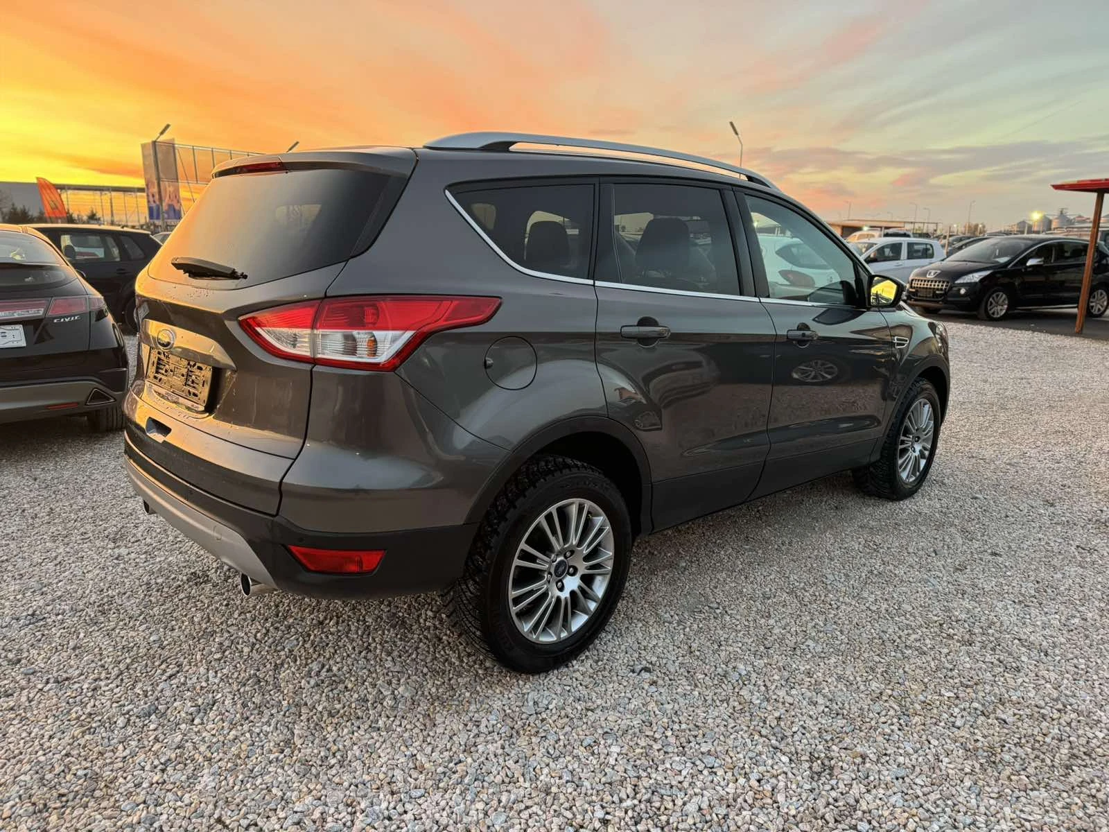 Ford Kuga 2.0D 4X4 - изображение 4