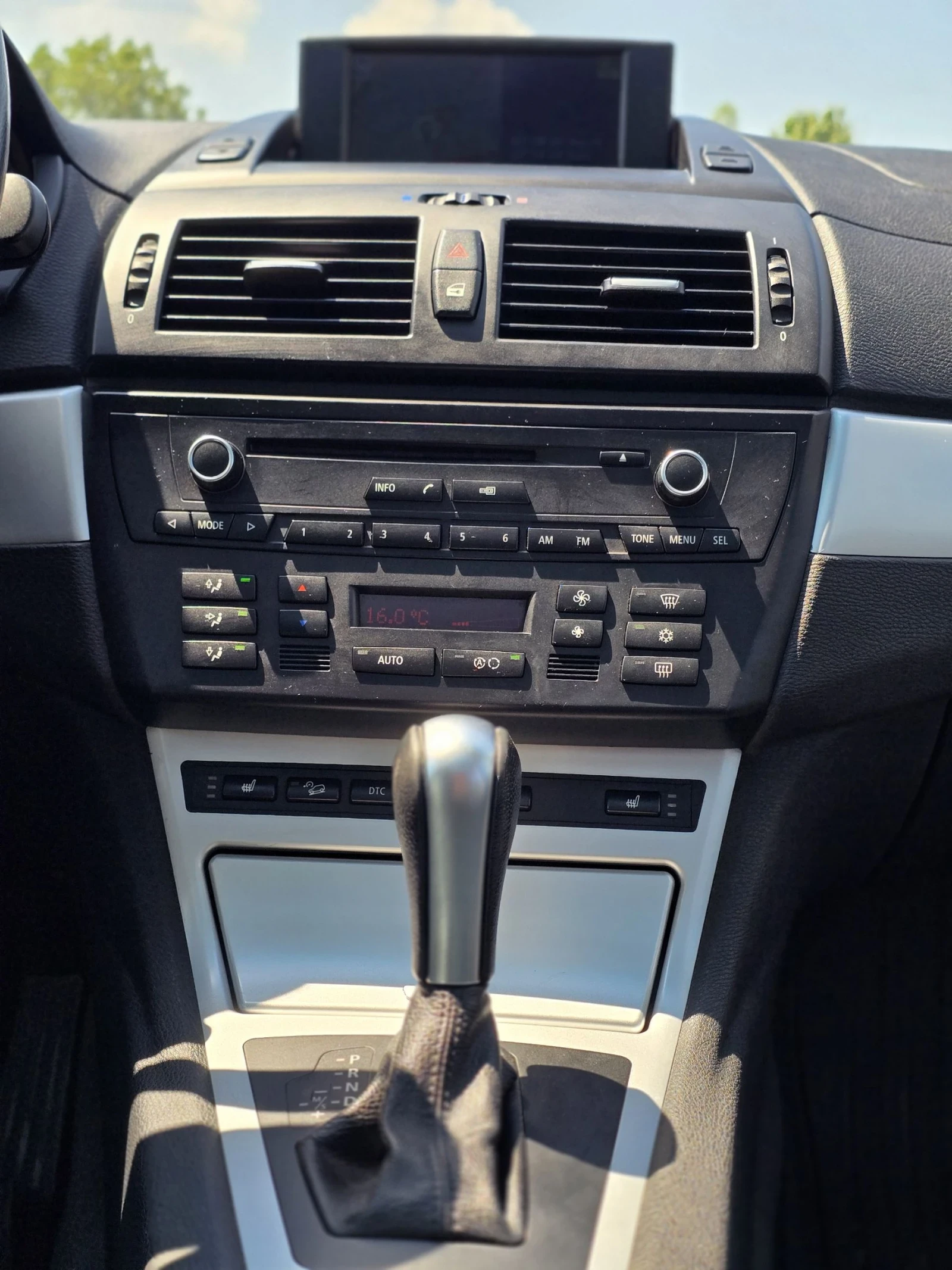 BMW X3 Панорама, Кожа, Подгрев, Камера - изображение 9
