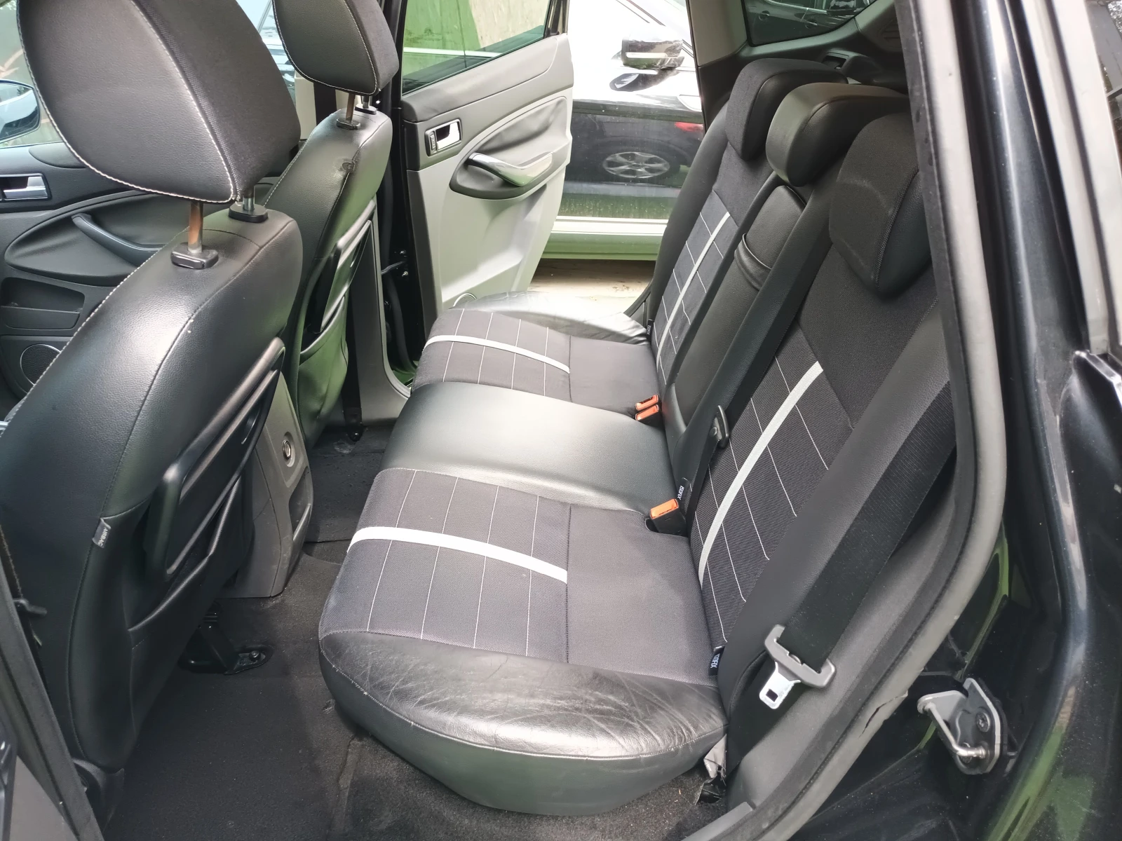 Ford Kuga 4x4/Keyless - изображение 10