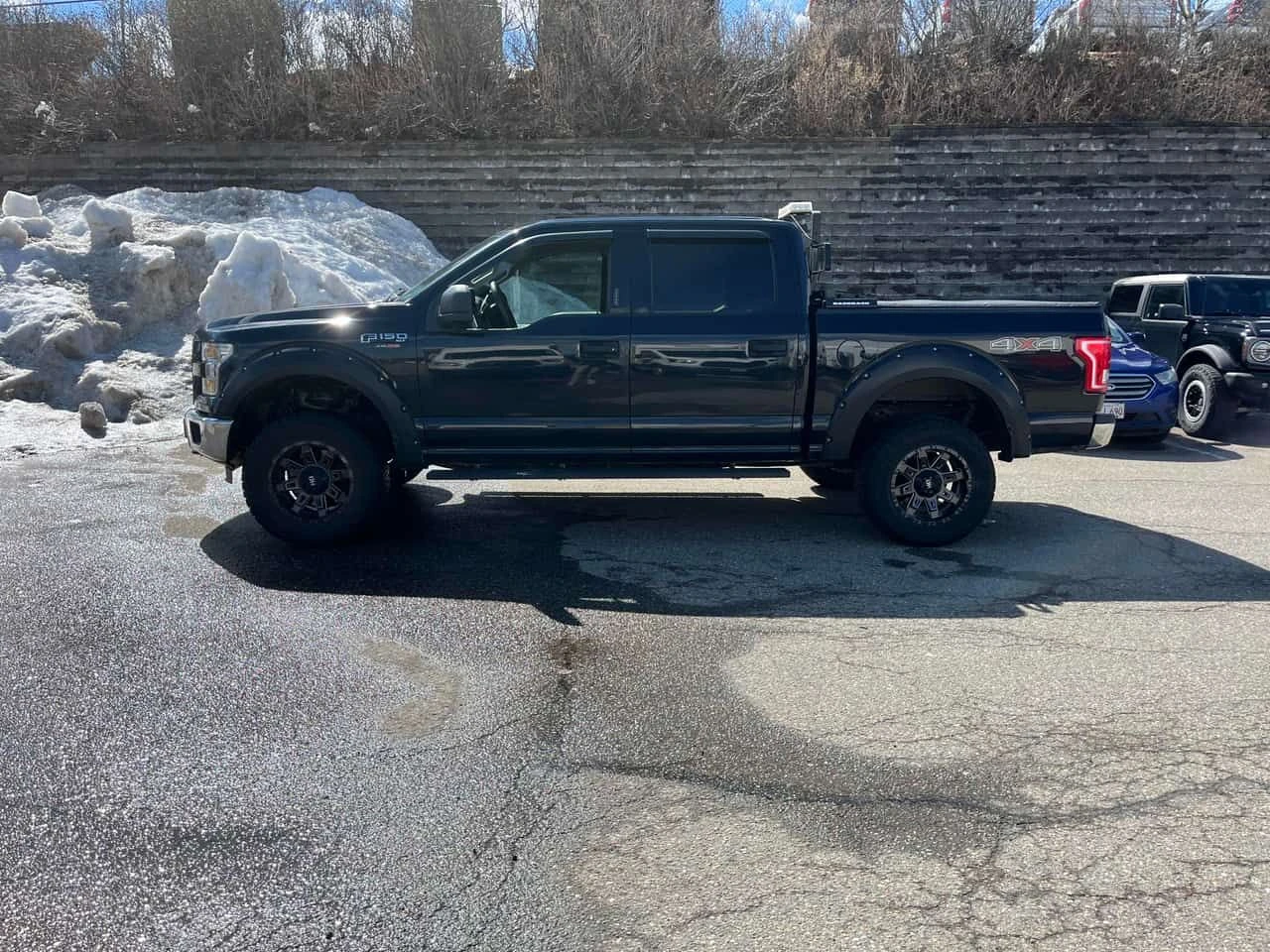 Ford F150 * 4WD SuperCrew * KEYLESS* , снимка 2 - Автомобили и джипове - 54008397