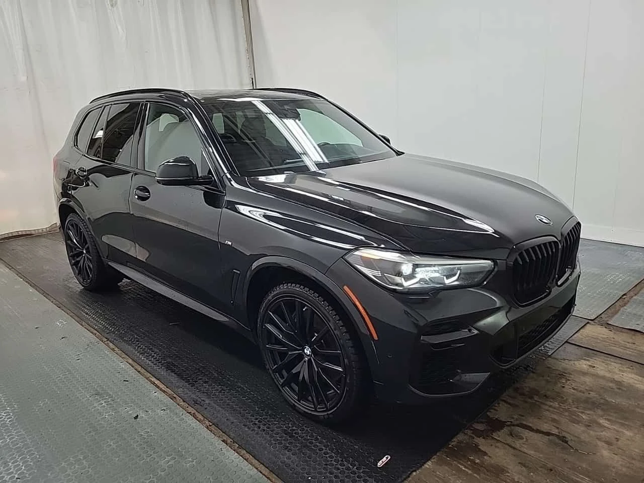 BMW X5 M50I| 360| HEAD-UP| PANO| AMBIENT| , снимка 2 - Автомобили и джипове - 54453069
