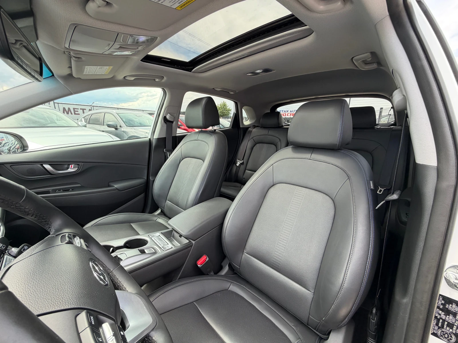 Hyundai Kona 42KW, Distronic, , снимка 8 - Автомобили и джипове - 54607578