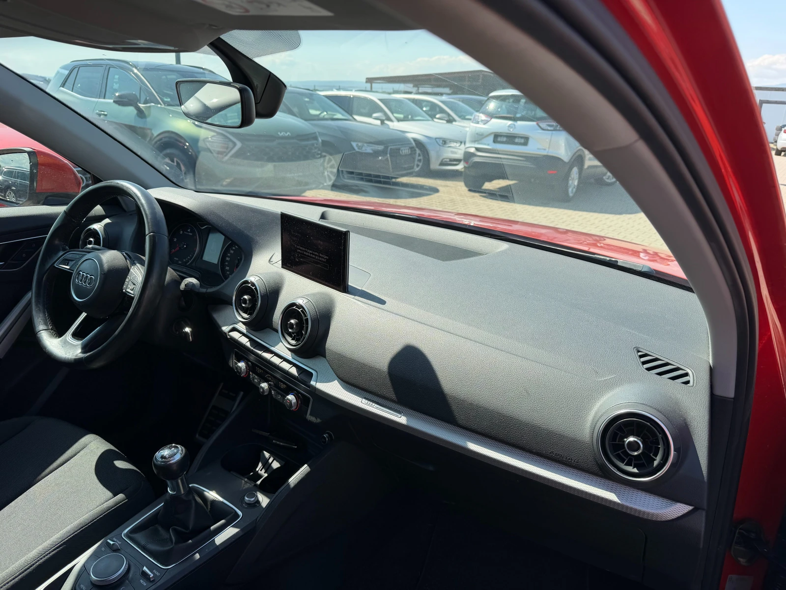 Audi Q2 1.6TDI NAVI EURO 6, снимка 10 - Автомобили и джипове - 55176054