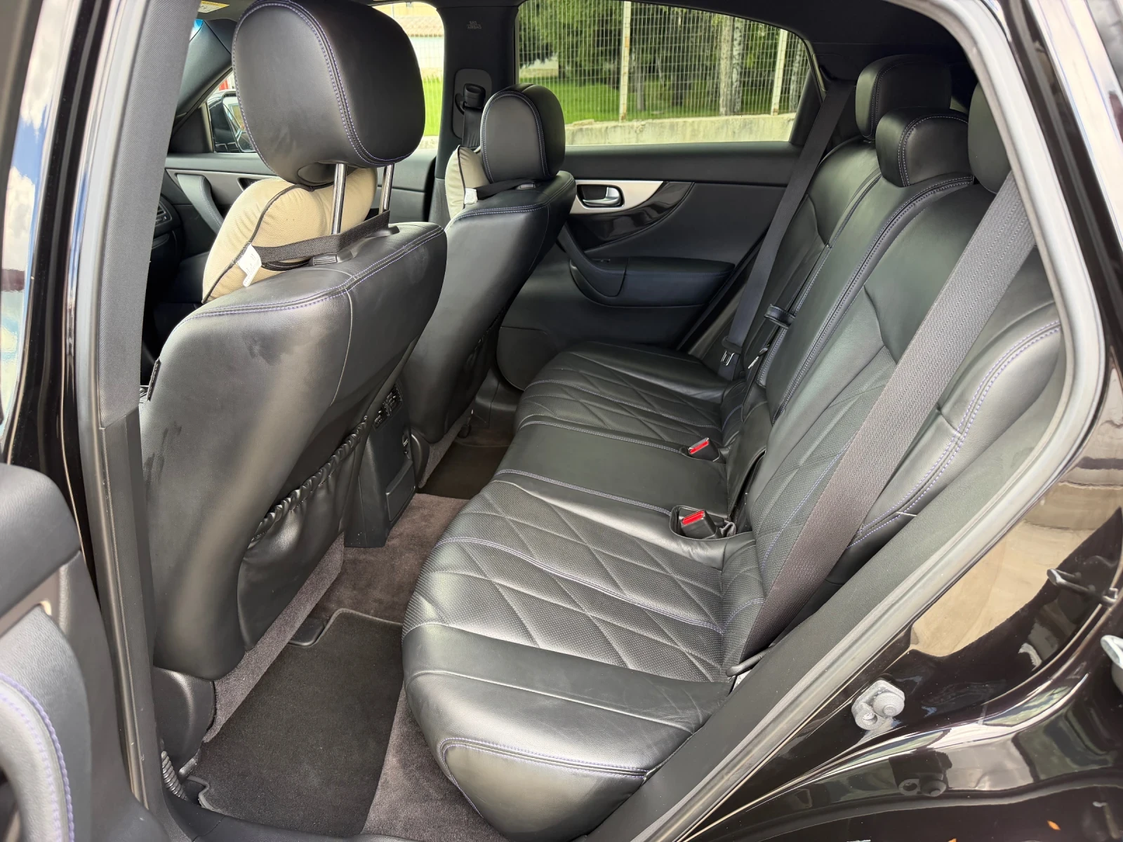 Infiniti QX70 | Mobile.bg � ����������� 13