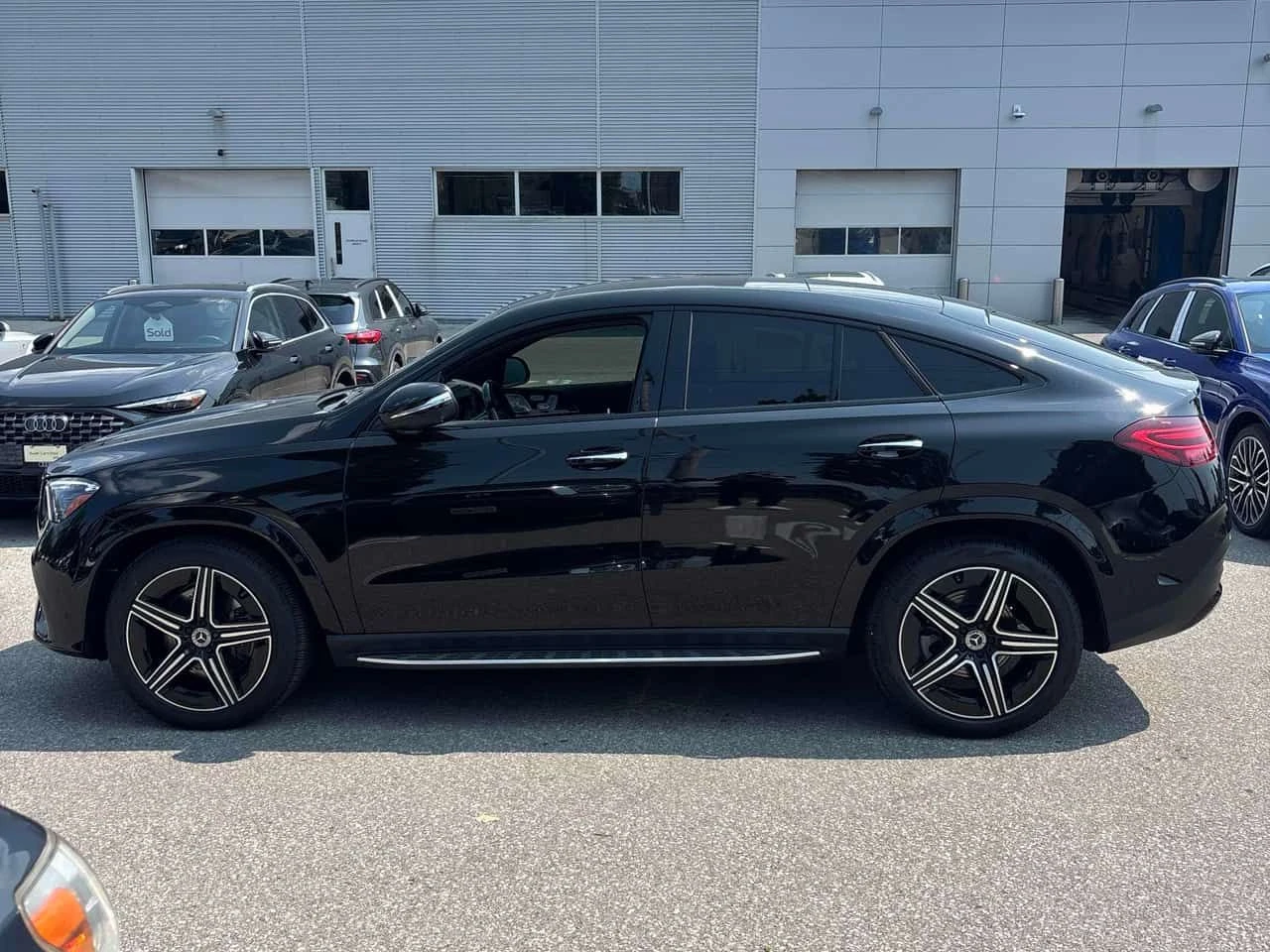 Mercedes-Benz GLE 450 4MATIC Coupe | CARFAX | БЕЗ ИНЦИДЕНТИ, снимка 3 - Автомобили и джипове - 55670907