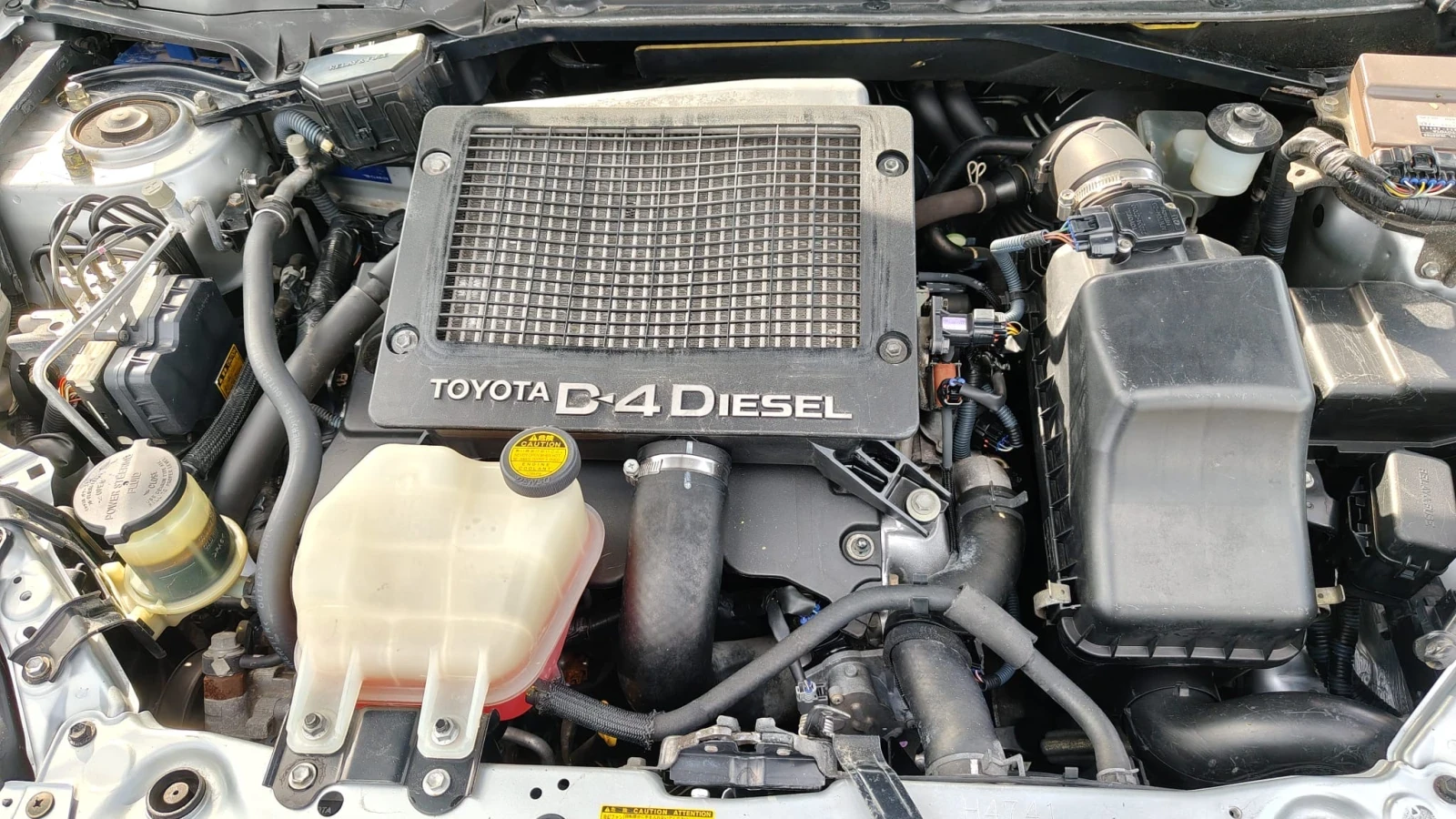 Toyota Rav4 2.0D4D, снимка 14 - Автомобили и джипове - 55810950