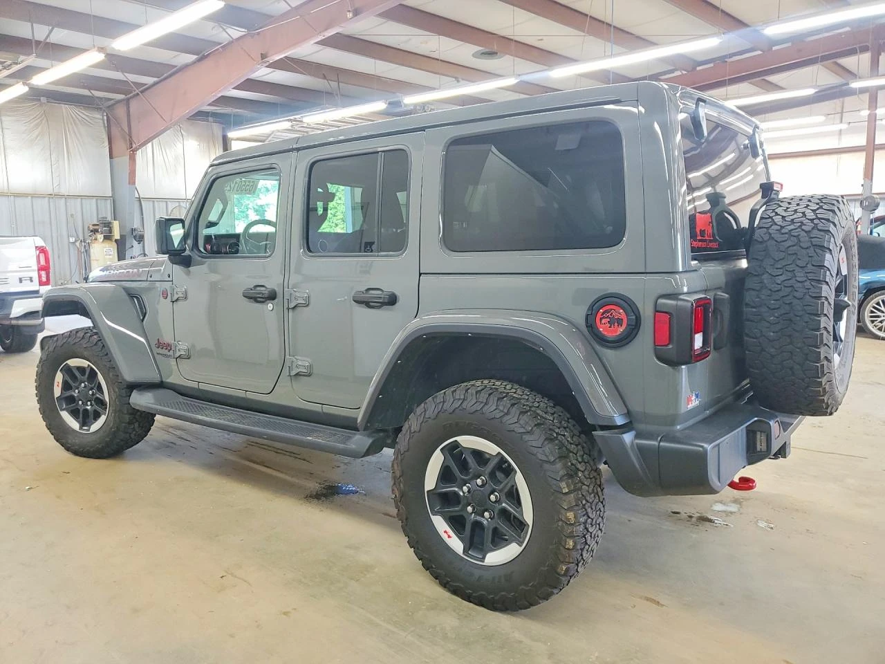Jeep Wrangler 2.0l Unlimited Rubicon, снимка 2 - Автомобили и джипове - 56056619