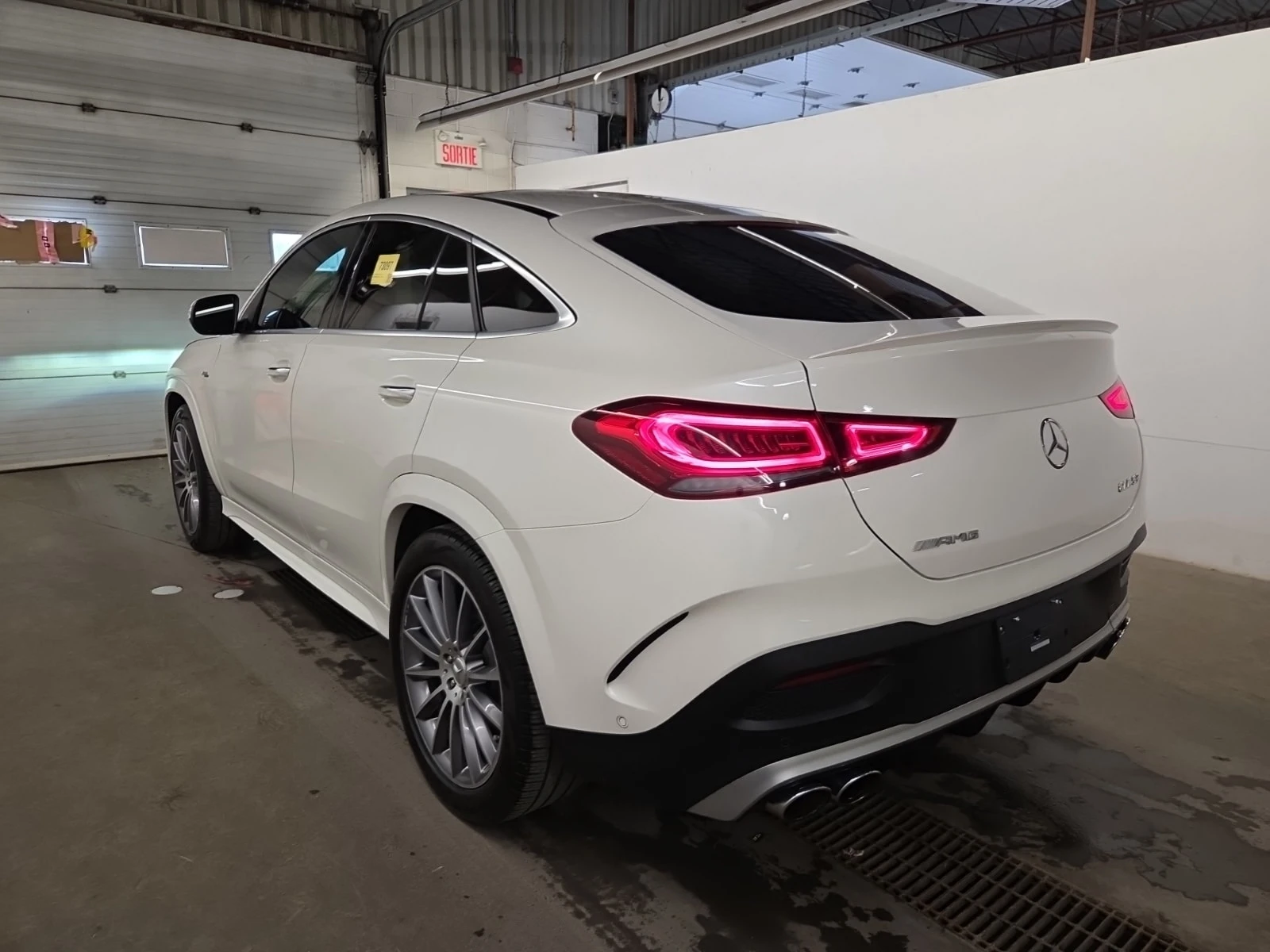 Mercedes-Benz GLE 53 4MATIC ����* DISTRONIC* BURMESTER* 360*  | Mobile.bg � ����������� 4