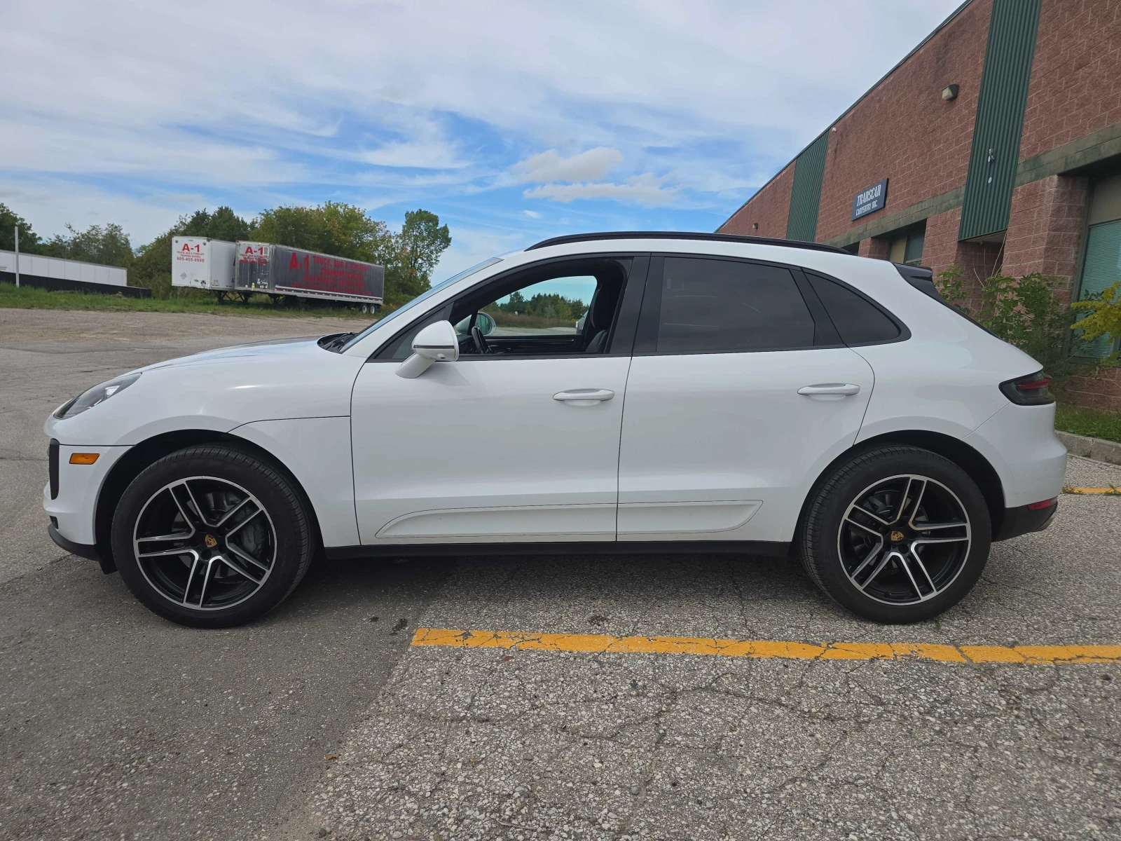 Porsche Macan * S * АВТОКРЕДИТ БЕЗ ПЪРВОНАЧАЛНА ВНОСКА, снимка 3 - Автомобили и джипове - 56113191