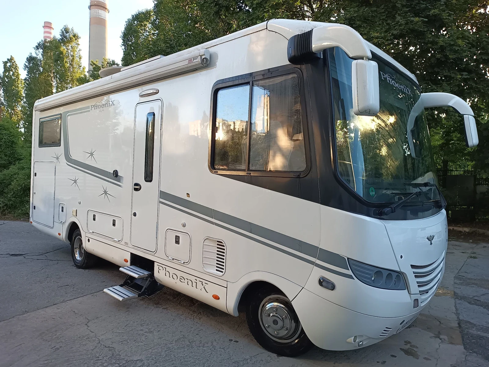 Кемпер Phoenix Liner 8000 - изображение 8