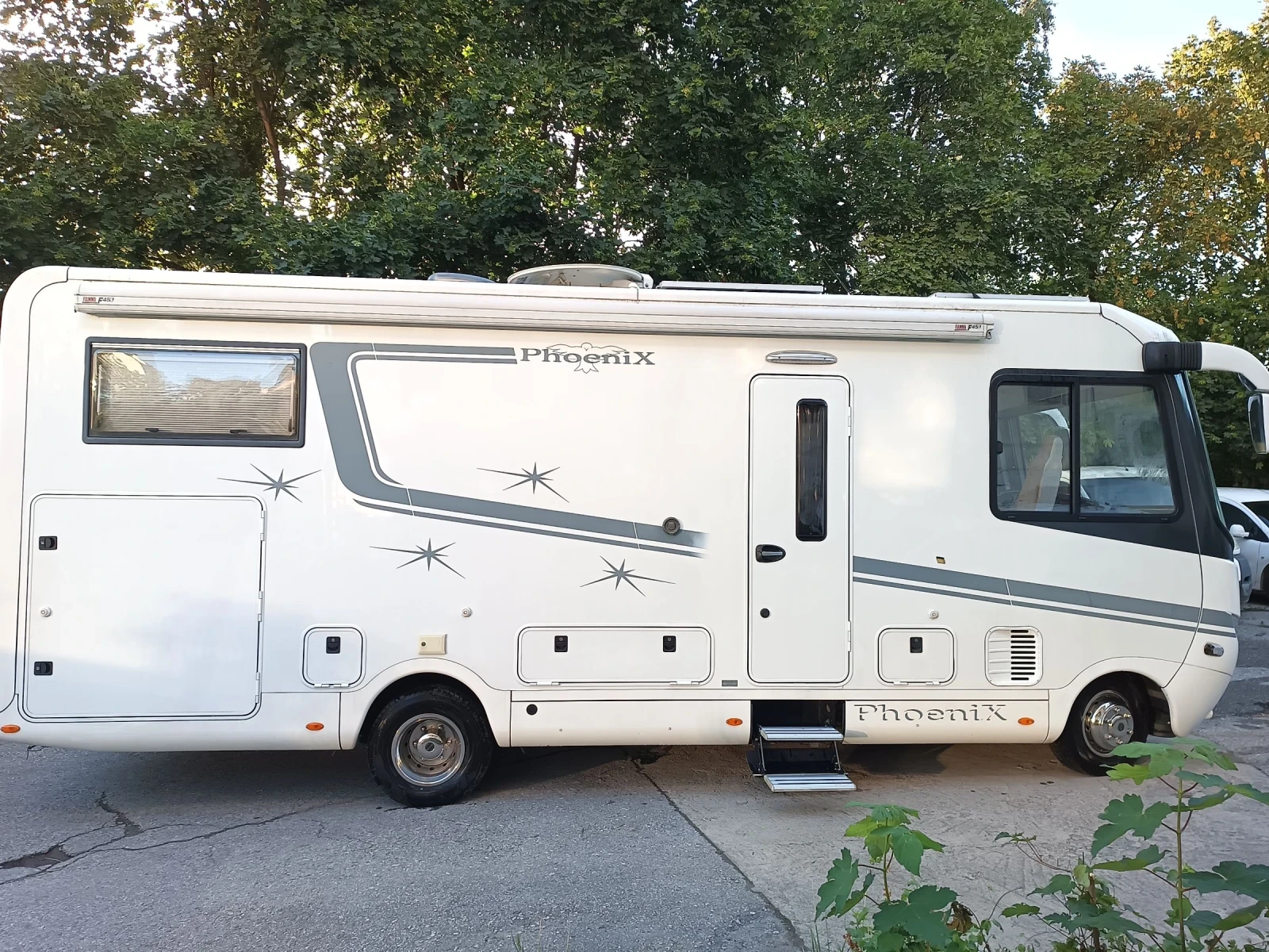 Кемпер Phoenix Liner 8000 - изображение 7