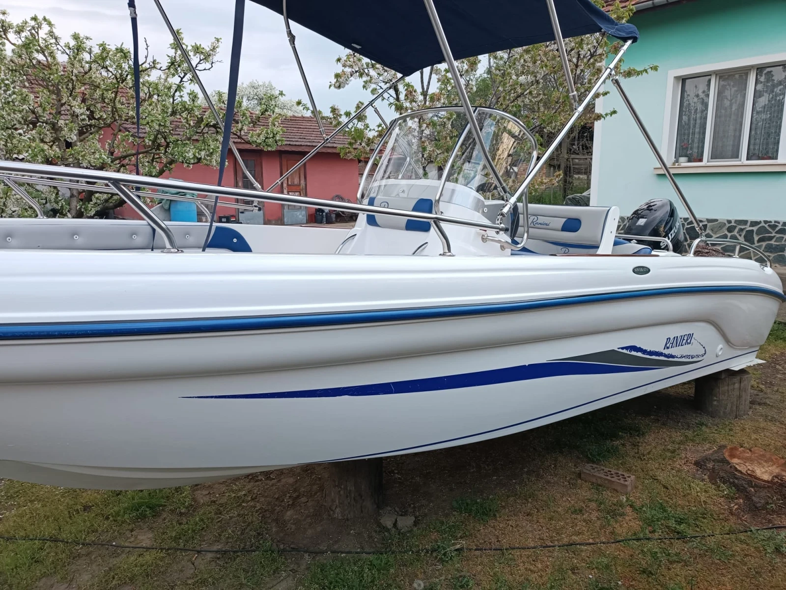 Лодка Ranieri Soverato, снимка 15 - Воден транспорт - 54235818