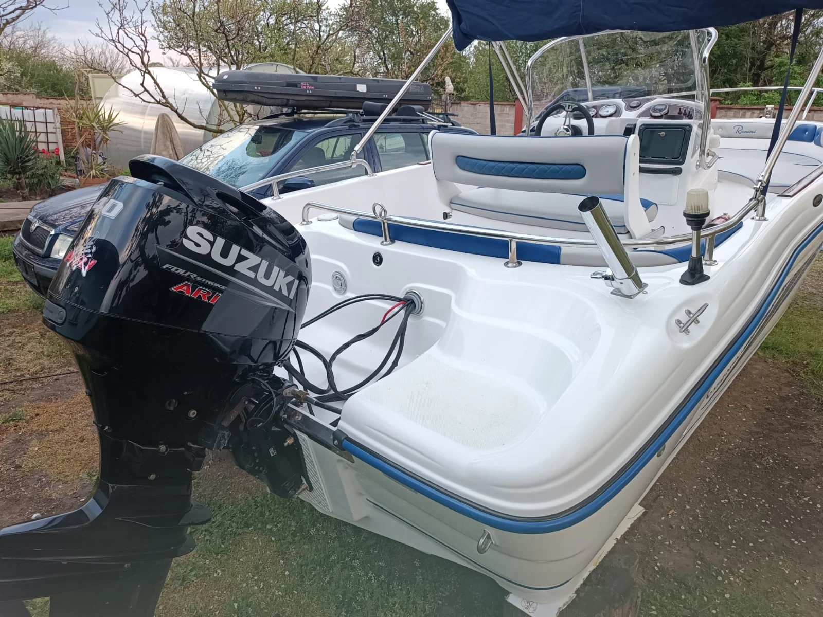 Лодка Ranieri Soverato, снимка 5 - Воден транспорт - 54235818