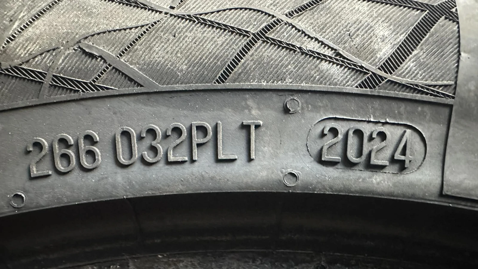 Гуми Летни 225/45R17, снимка 2 - Гуми и джанти - 53934398