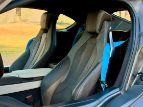 BMW i8 * 2dr Cpe * АВТОКРЕДИТ БЕЗ ПЪРВОНАЧАЛНА ВНОСКА * , снимка 14