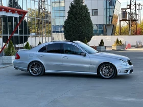 Mercedes-Benz E 55 AMG, снимка 6