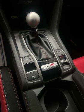 Honda Civic Type R GT | Mobile.bg    13