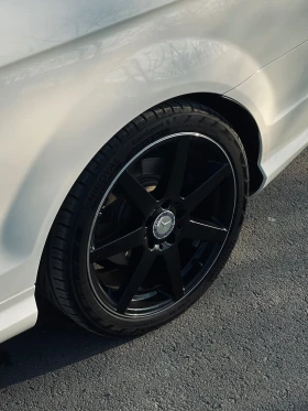 Обява за продажба на Mercedes-Benz C 350 AMG Coupe ~29 999 лв. - изображение 11