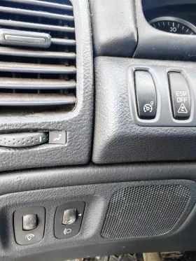 Renault Laguna - 1650 € / 3227.12 лв. - 71424132 12