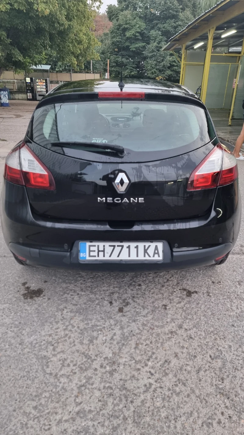 Renault Megane 1.6 бензин , снимка 9 - Автомобили и джипове - 47218782