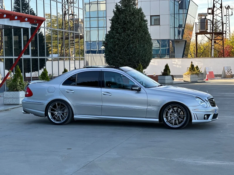 Mercedes-Benz E 55 AMG, снимка 6 - Автомобили и джипове - 47713669