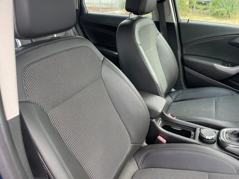 Opel Astra 1.7CDTI-110-ITALIA, снимка 6 - Автомобили и джипове - 50982746