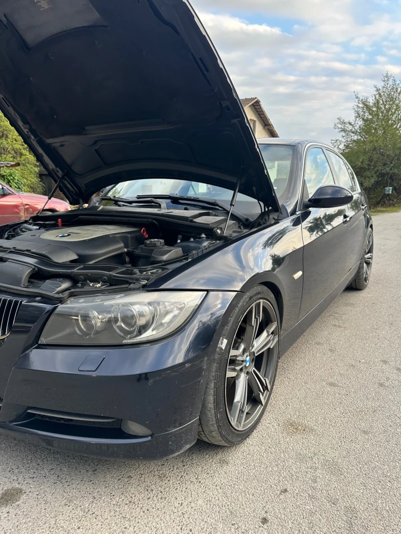 BMW 330, снимка 4 - Автомобили и джипове - 52056175