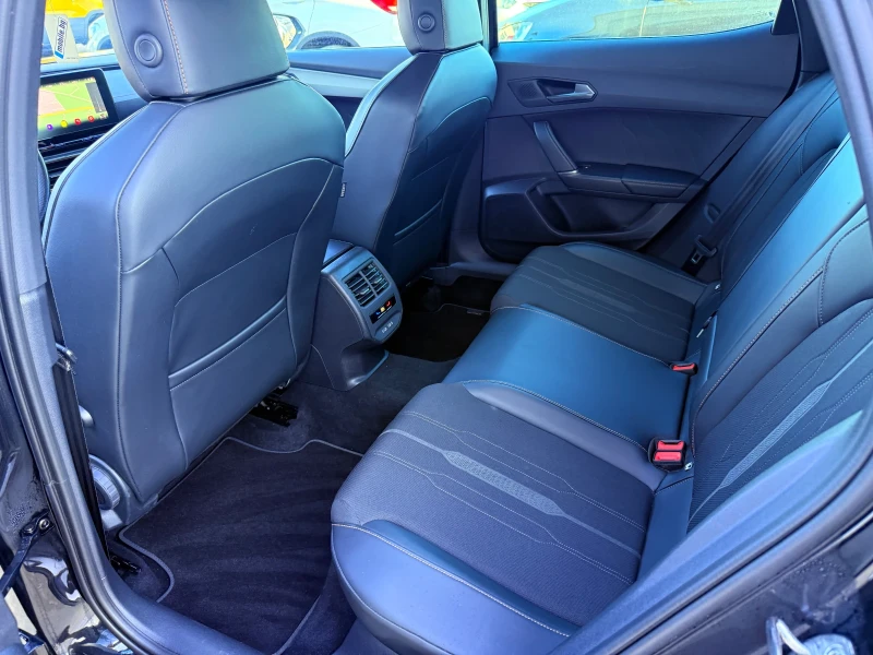 Cupra Formentor 2.0TDI 4Drive* DSG* LED* Digital* Distronik* Key A, снимка 8 - Автомобили и джипове - 52158504