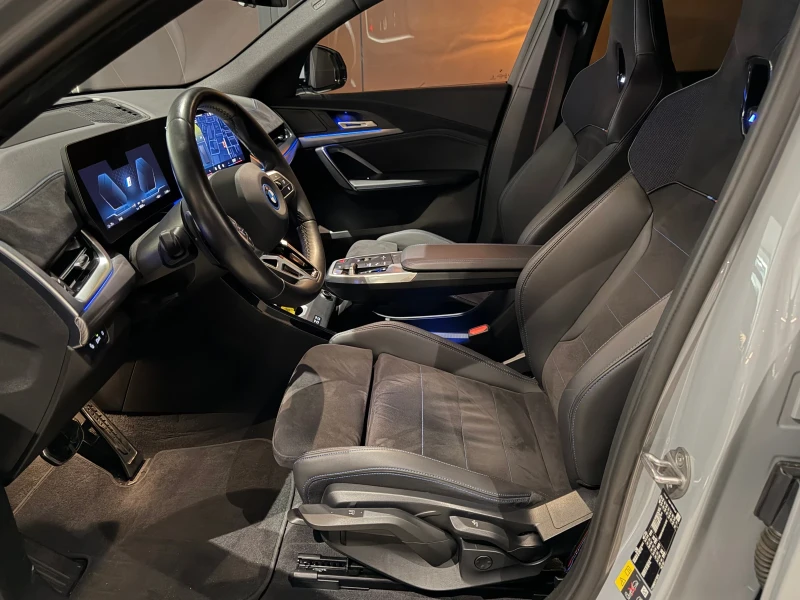 BMW iX2 30 xDrive M, снимка 9 - Автомобили и джипове - 52235693