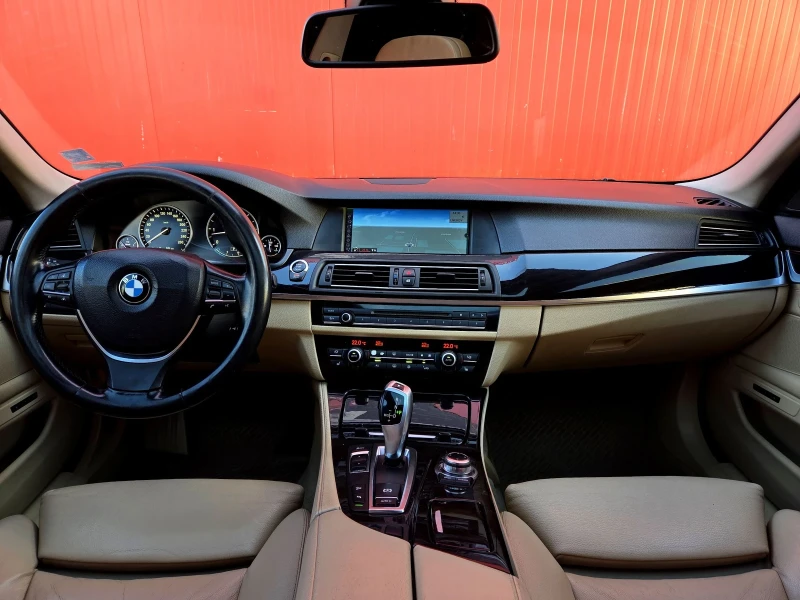BMW 530 X-Drive M-Paket Регистрирана, снимка 12 - Автомобили и джипове - 52403147