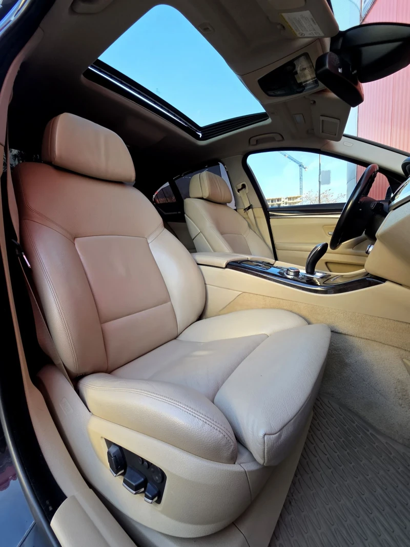 BMW 530 X-Drive M-Paket Регистрирана, снимка 15 - Автомобили и джипове - 52403147