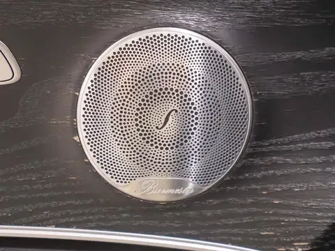 Mercedes-Benz E 300 AMG* 4matic* Burmester* 360, снимка 8 - Автомобили и джипове - 55604254