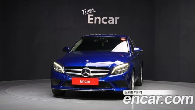 Mercedes-Benz C 200, снимка 3 - Автомобили и джипове - 56077586
