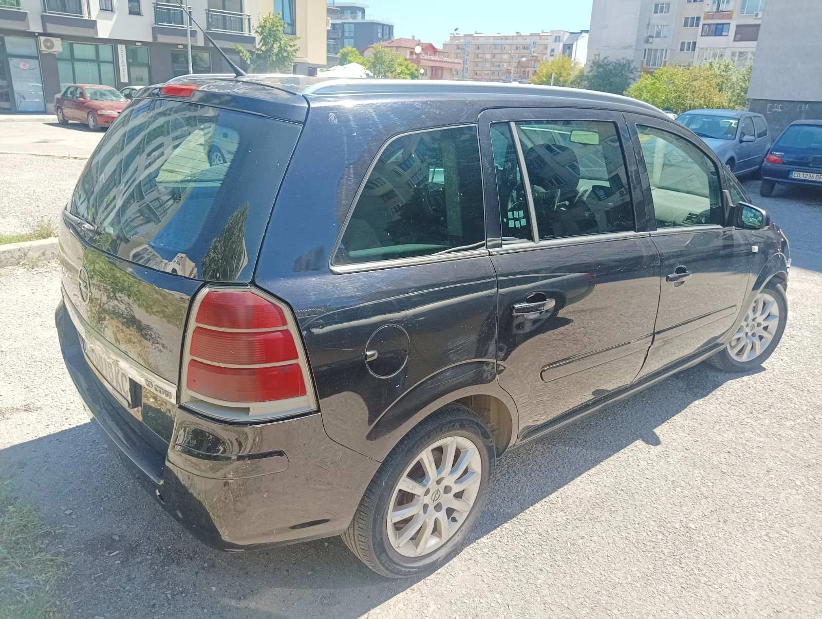 Opel Zafira 1.9CDTI - изображение 2