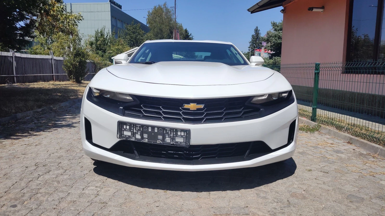 Chevrolet Camaro NEW CAR  23km - изображение 2