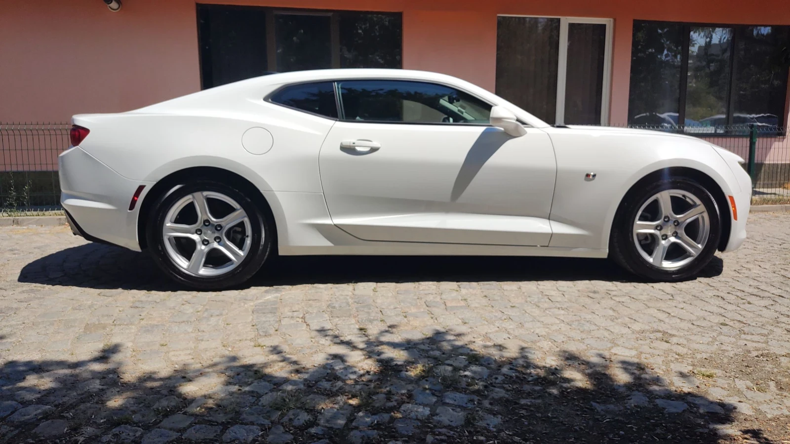 Chevrolet Camaro NEW CAR  23km - изображение 4