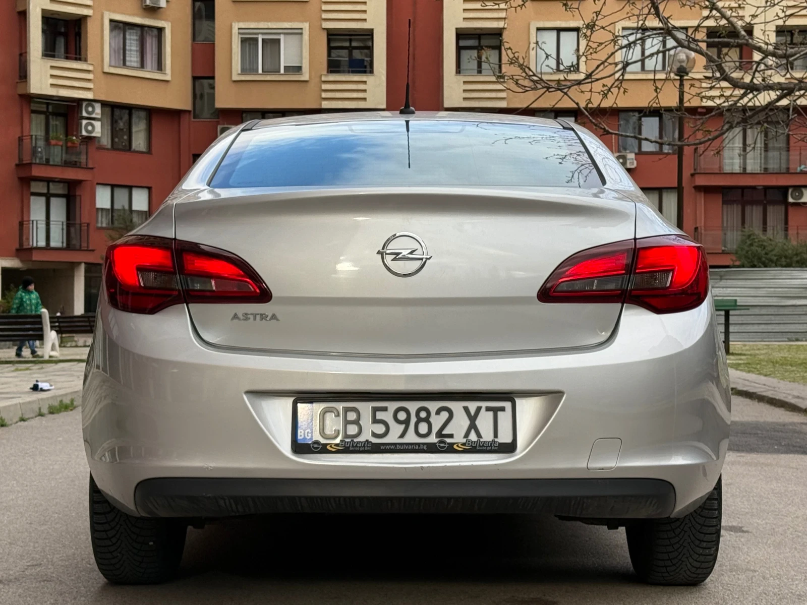 Opel Astra  - изображение 4