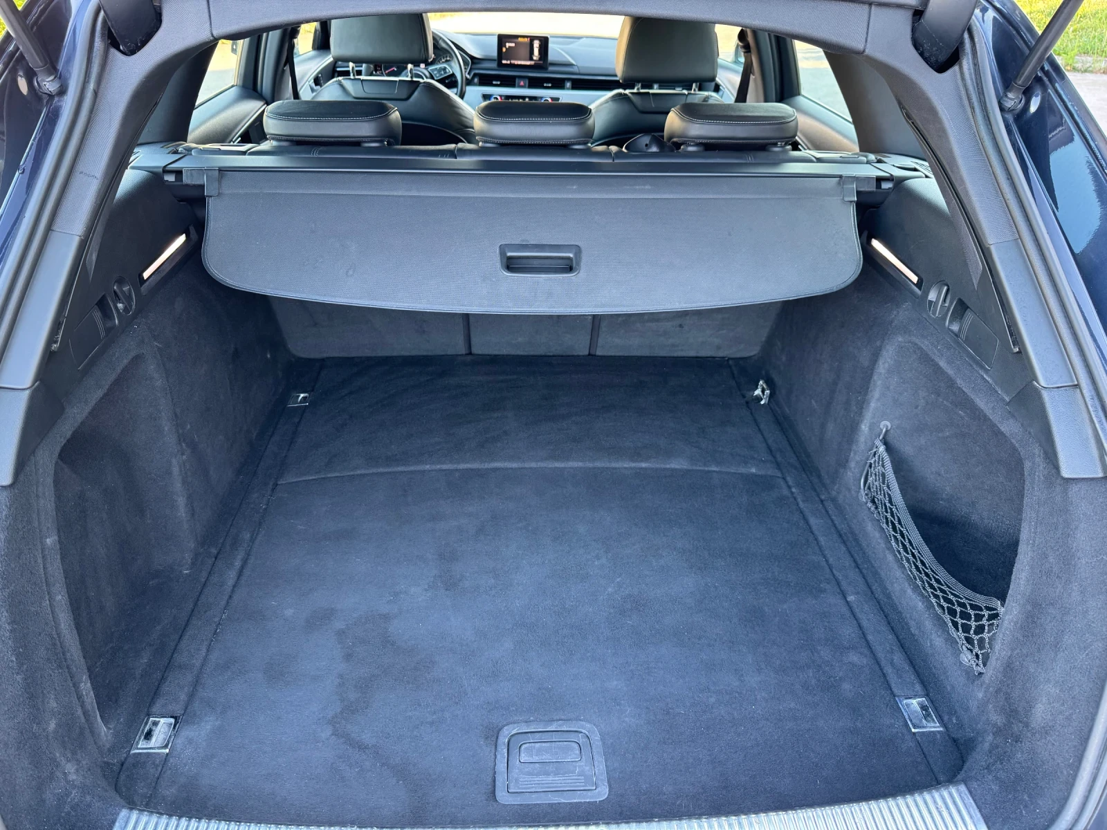 Audi A4 2.0TDI S-LINE - изображение 10