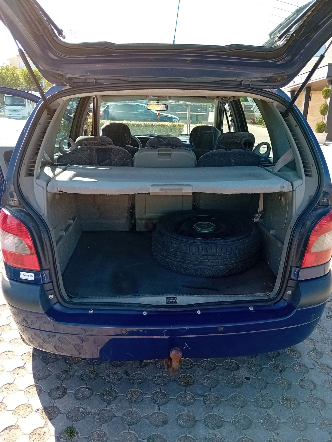 Renault Scenic 2.0 газ/Бензин  - изображение 7