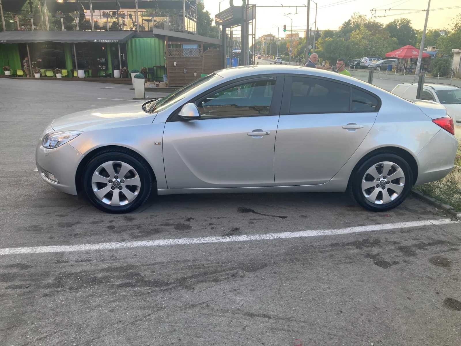 Opel Insignia 1.6 Бензин - изображение 4