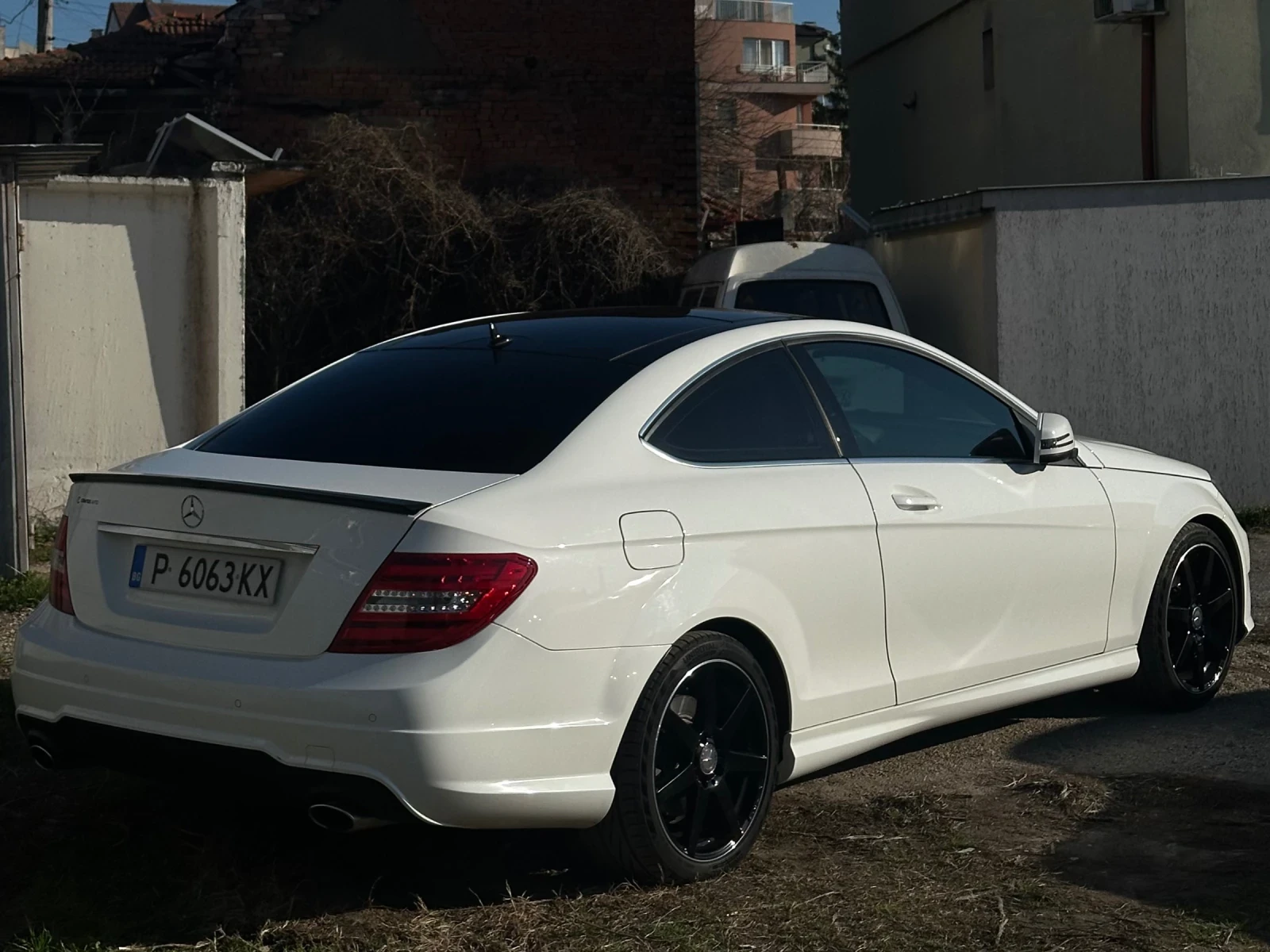 Mercedes-Benz C 350 AMG Coupe - изображение 8