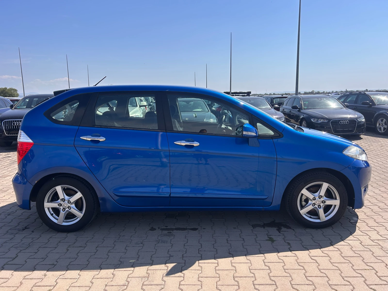 Honda Fr-v 2.0i EURO 4 - изображение 4